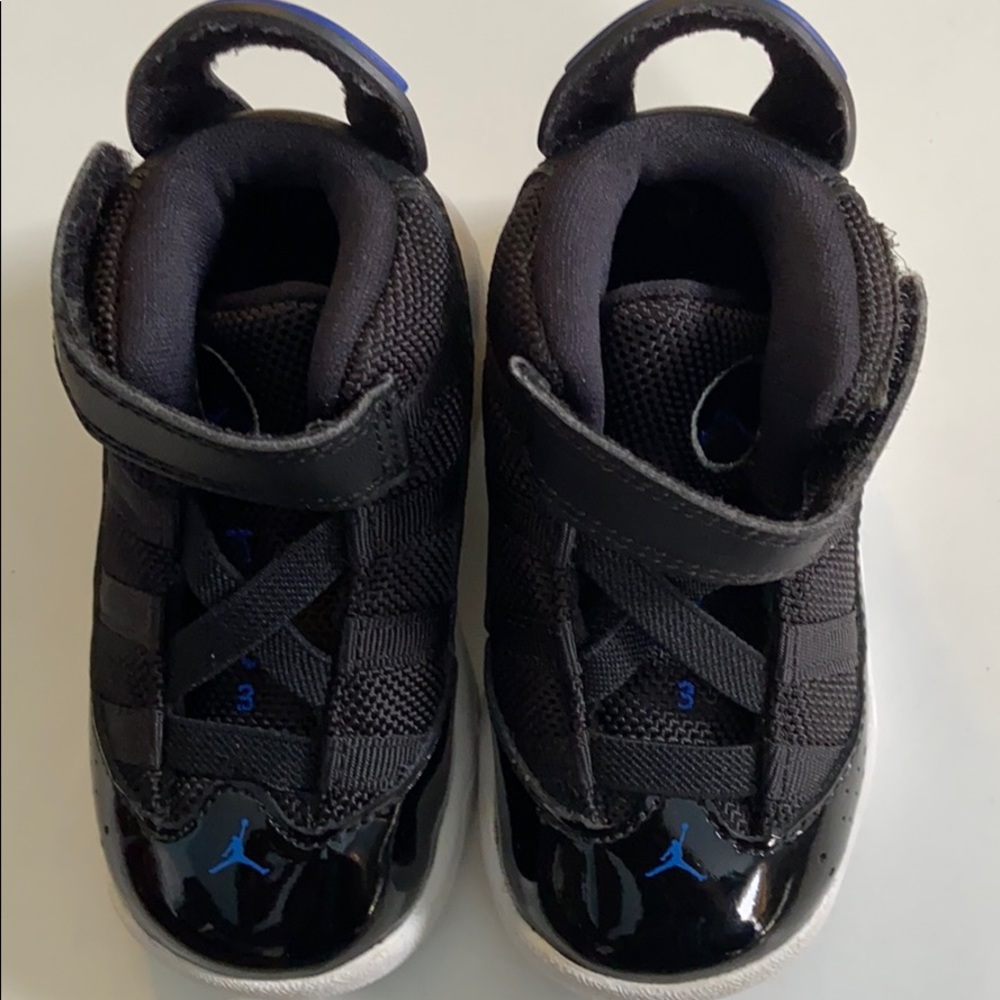 Jordan 6 rings BT SNEAKERS size 5